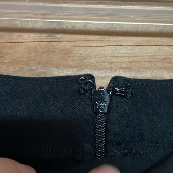 J. Crew size 12 Black Super Soft and Stretchy Mini Skirt with Back Zip Closure - Picture 4 of 7
